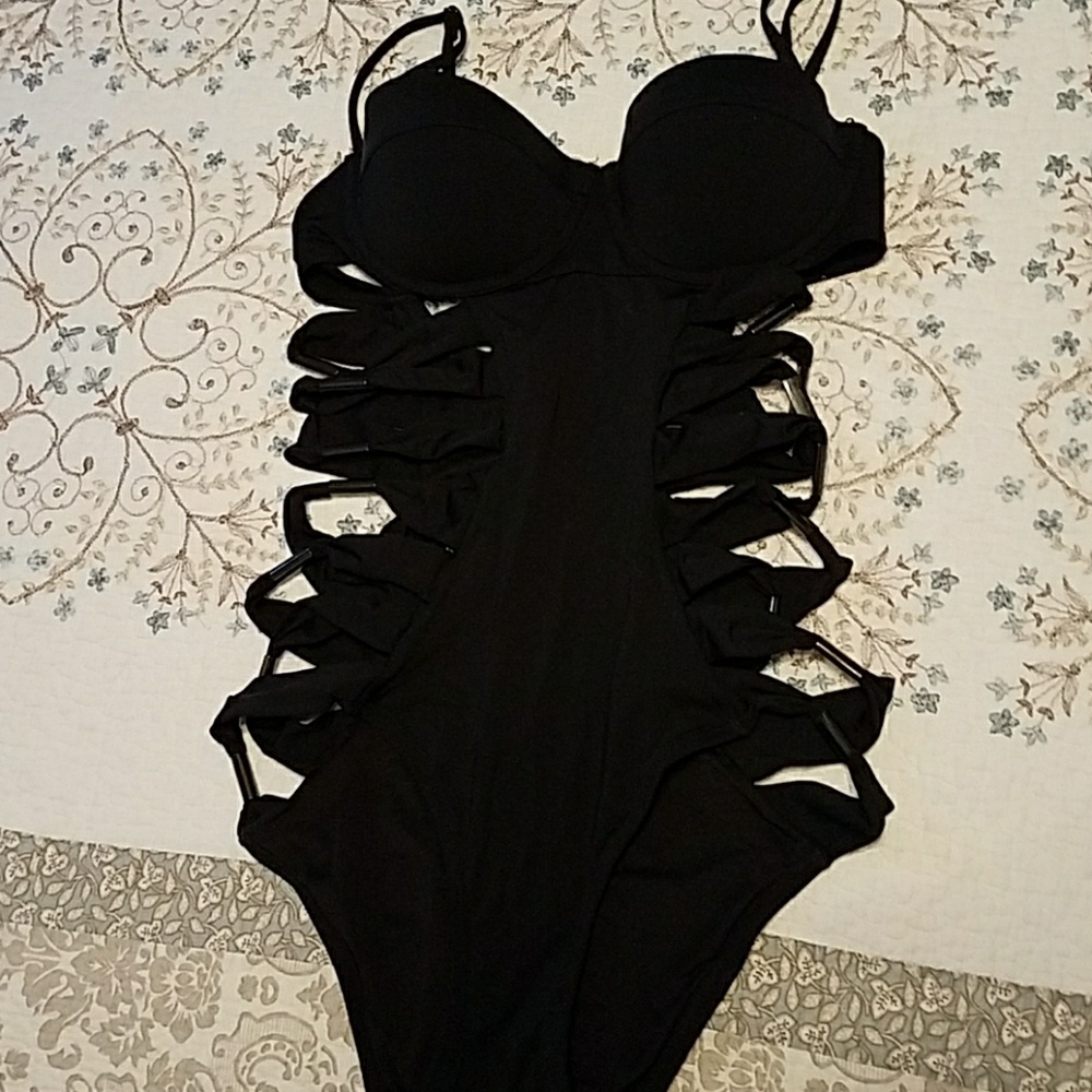 Victoria's secret Cut out Sexy Bathing Suit 36 A